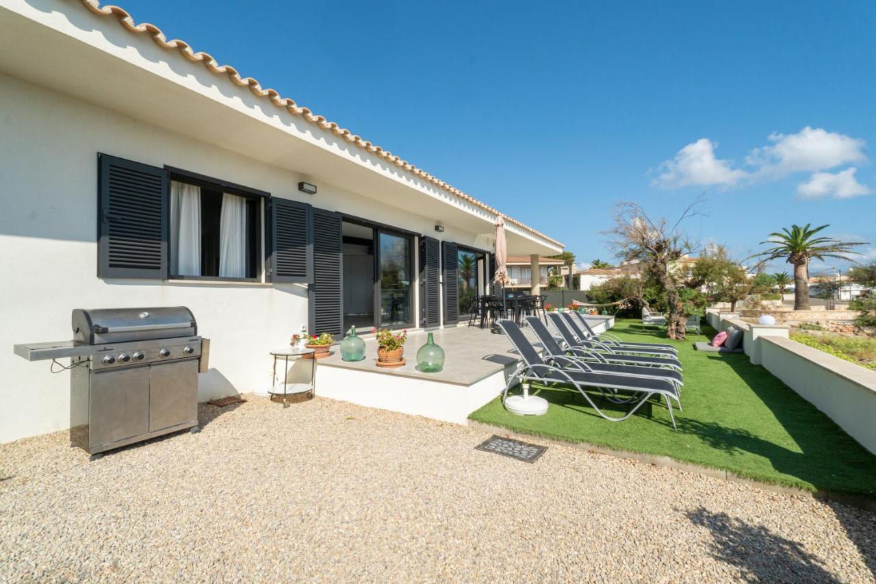 Seashore House " Es Tamarells" อัลกูเดีย ภายนอก รูปภาพ